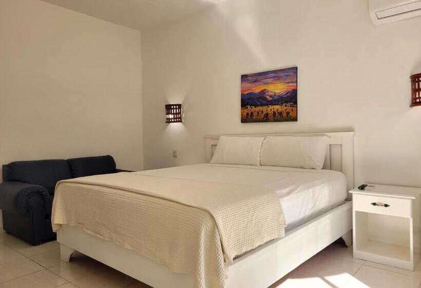 سوییت, Drake Bolivar Santo Domingo