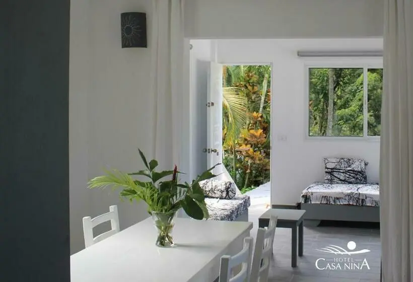 آپارتمان 1 خوابه با بالکن, Beach Hotel Casa Nina
