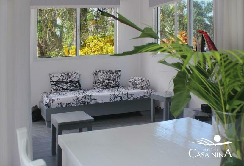 آپارتمان 1 خوابه با بالکن, Beach Hotel Casa Nina