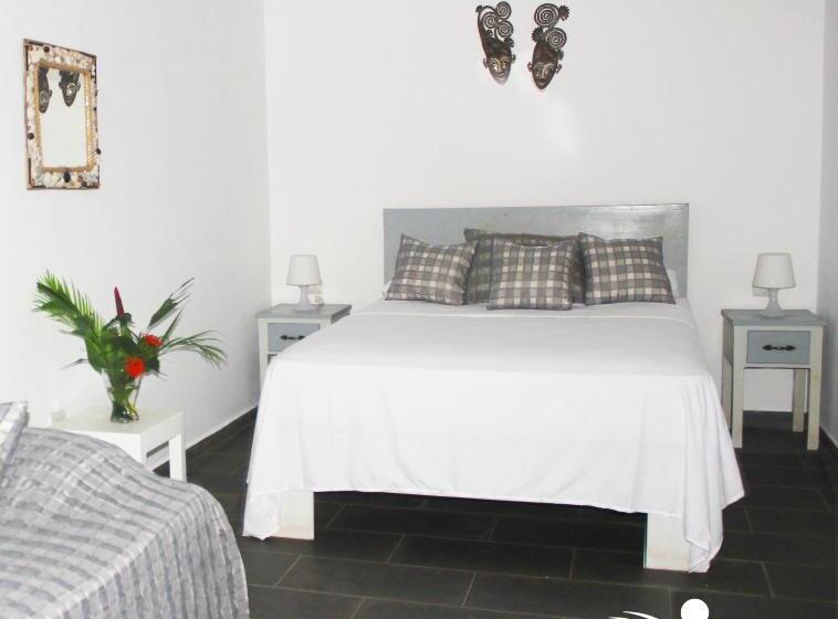 اتاق لوکس, Beach Hotel Casa Nina