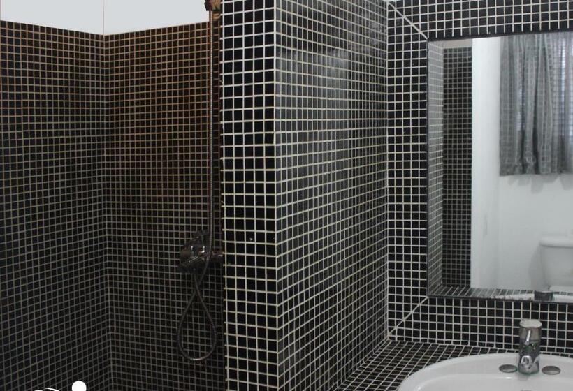 اتاق لوکس, Beach Hotel Casa Nina