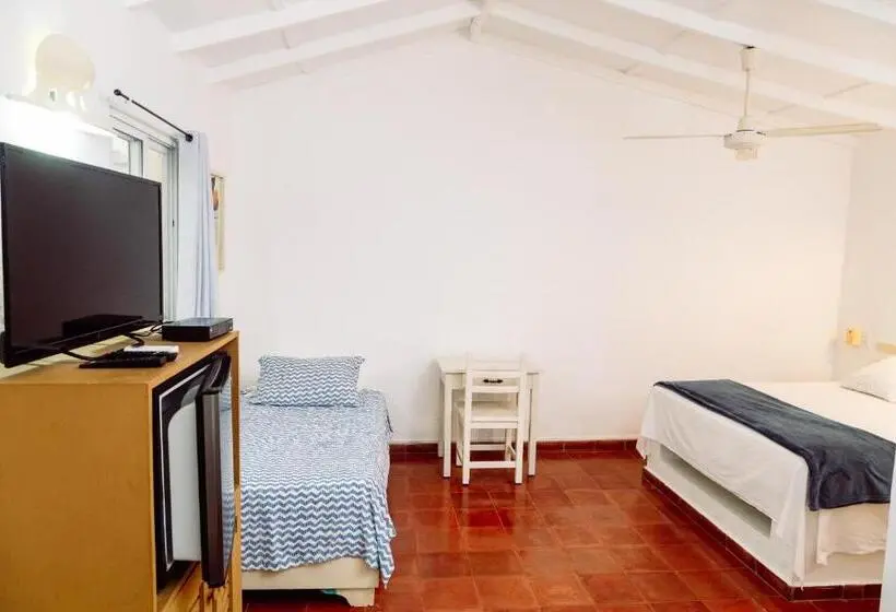 اتاق خانوادگی, Beach Hotel Casa Nina