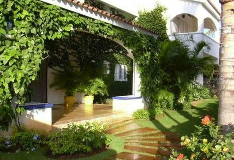 اتاق استاندارد با چشمانداز باغ, Caraibidamari