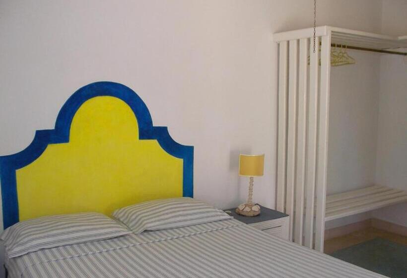 اتاق استاندارد با تخت بزرگ, Caraibidamari