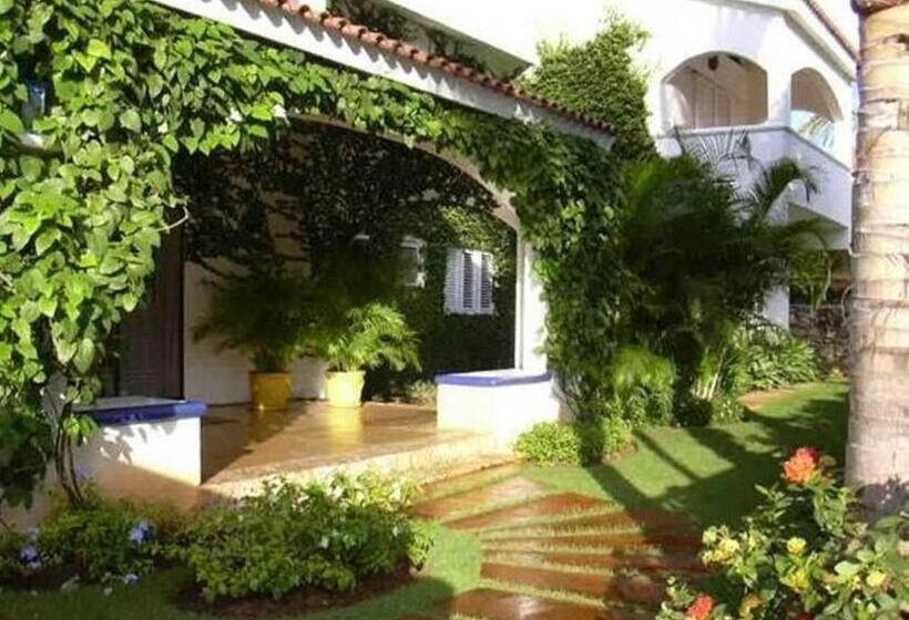 اتاق استاندارد با تخت بزرگ, Caraibidamari