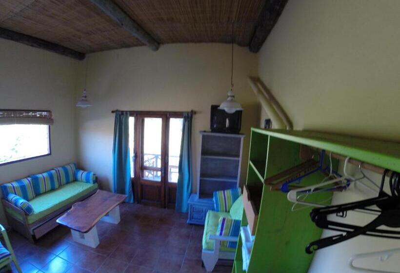 Standard studio with lake view, Hale Lau