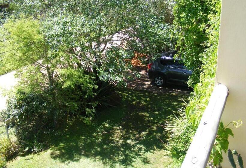 스탠다드 트리플 룸, Hale Lau