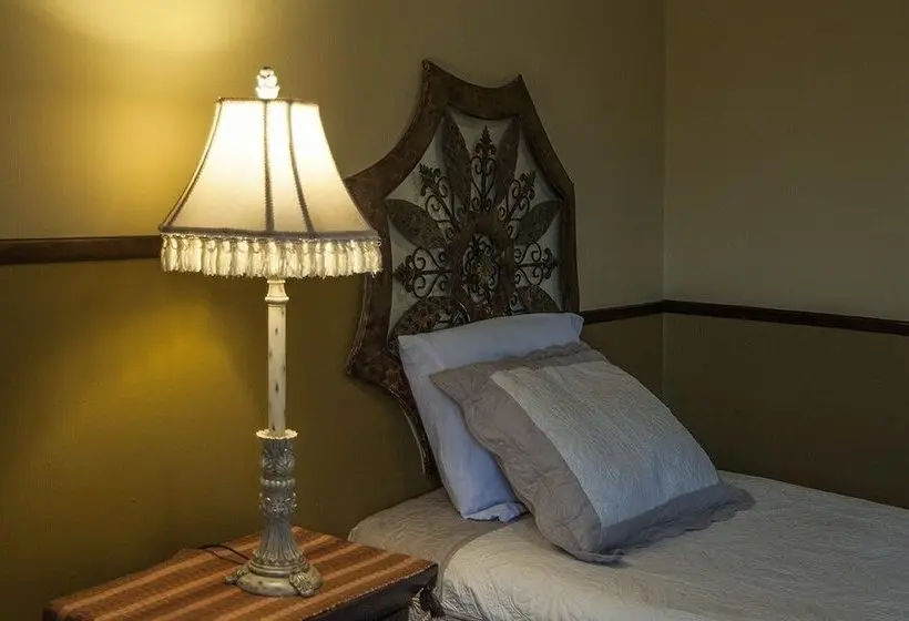 اتاق استاندارد یک نفره, Hostal Villa Toscana