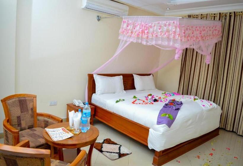 اتاق لوکس, Silver Paradise