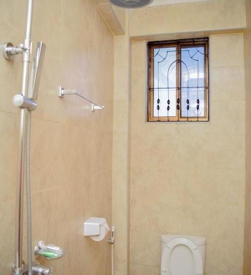 اتاق لوکس, Silver Paradise