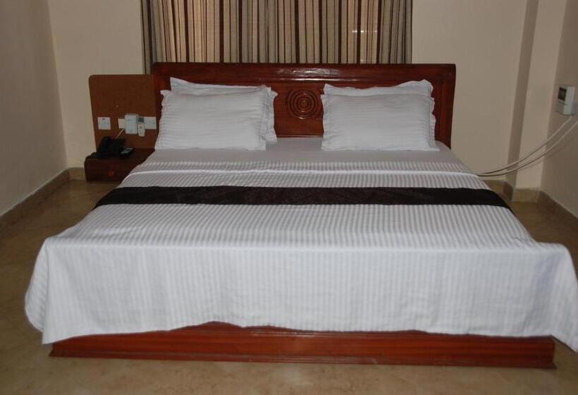 اتاق لوکس, Silver Paradise