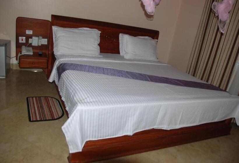 اتاق لوکس, Silver Paradise