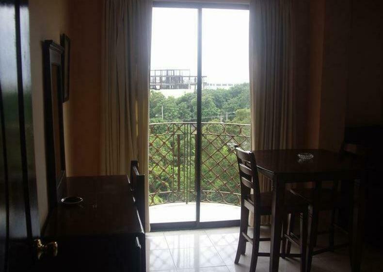 سوییت, Drake Bolivar Santo Domingo