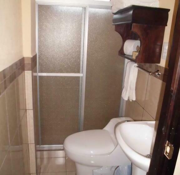 اتاق لوکس, Crysol Center