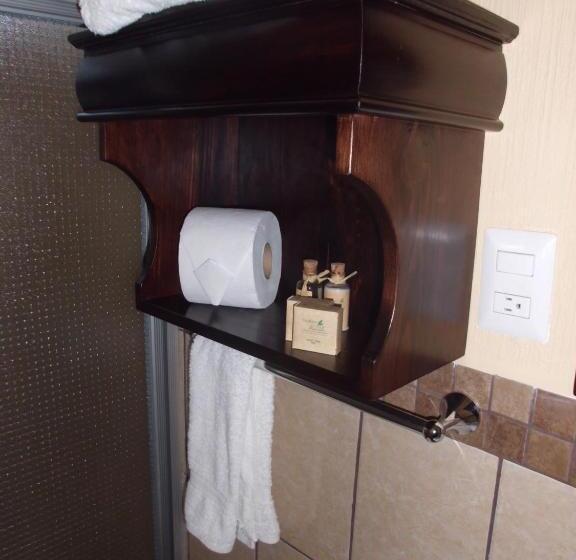 اتاق لوکس, Crysol Center