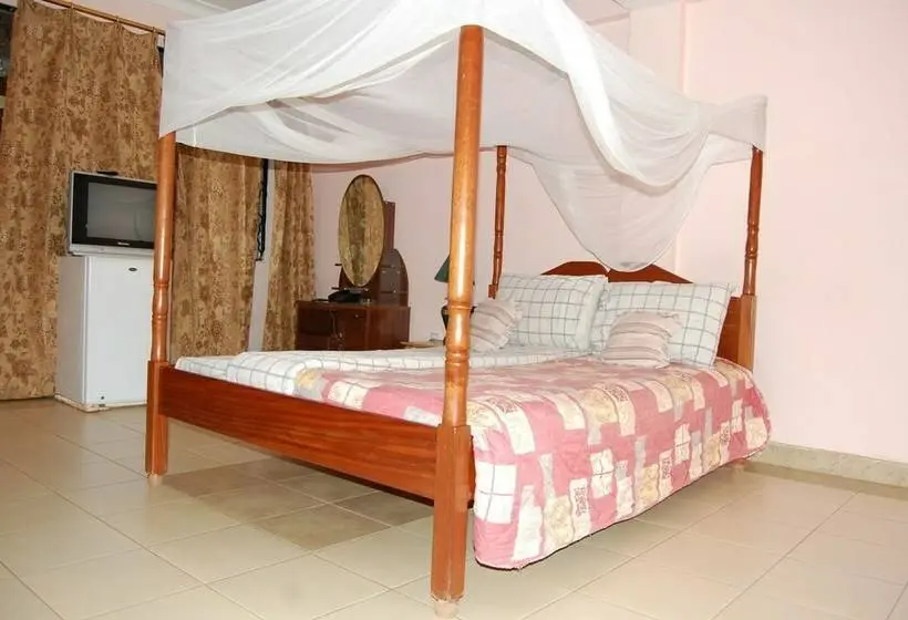 اتاق لوکس, Kakanyero
