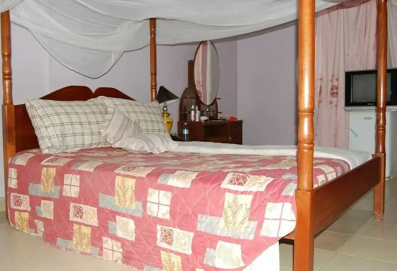 اتاق لوکس, Kakanyero