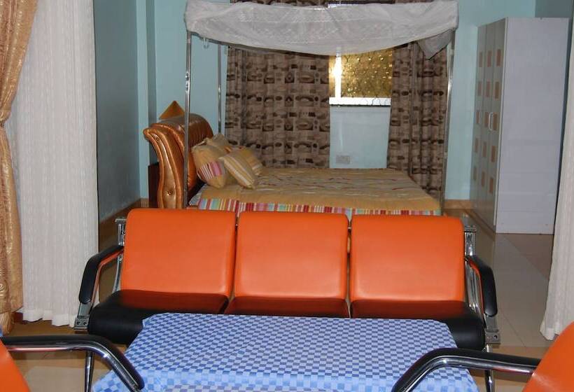 اتاق لوکس, Kakanyero