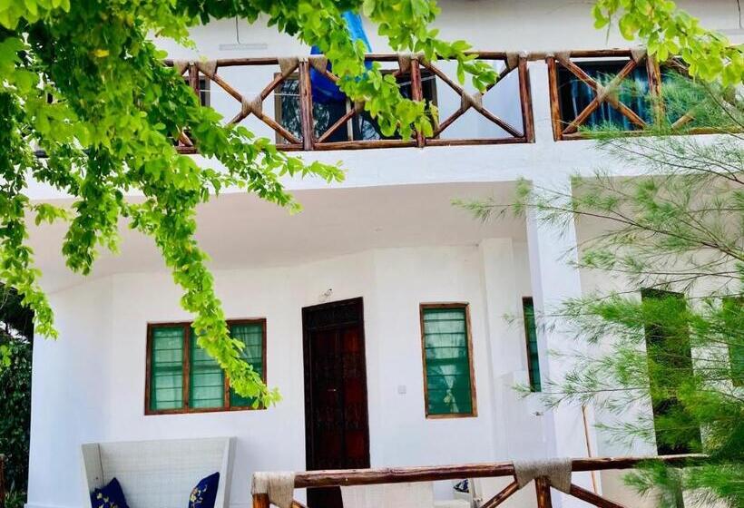 اتاق لوکس با چشم‌انداز دریا, Kaure Sand Beach Lodge