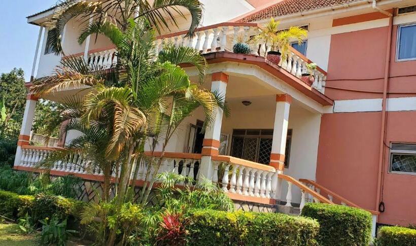 اتاق اکونومی, La Fève Bed & Breakfast