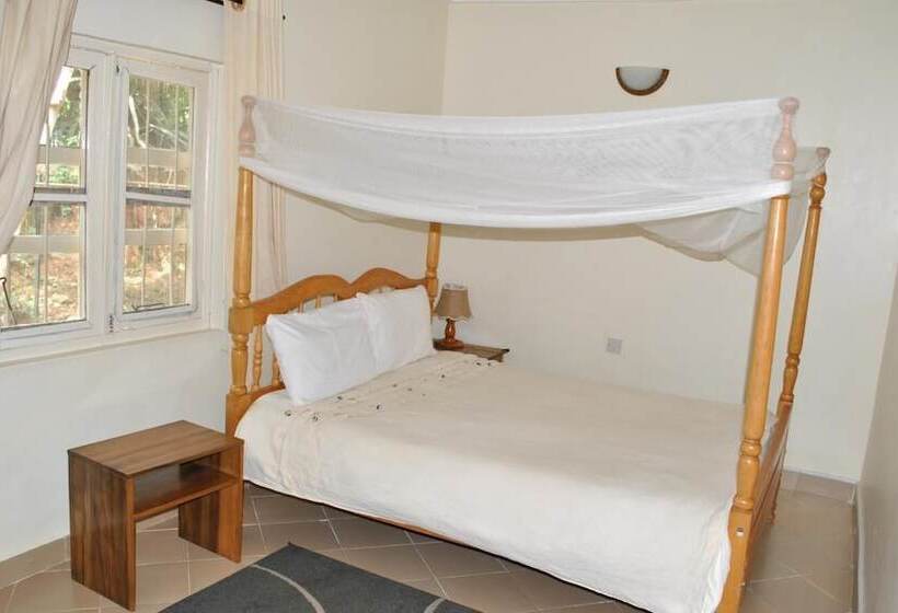 اتاق استاندارد, Little Woods Inn