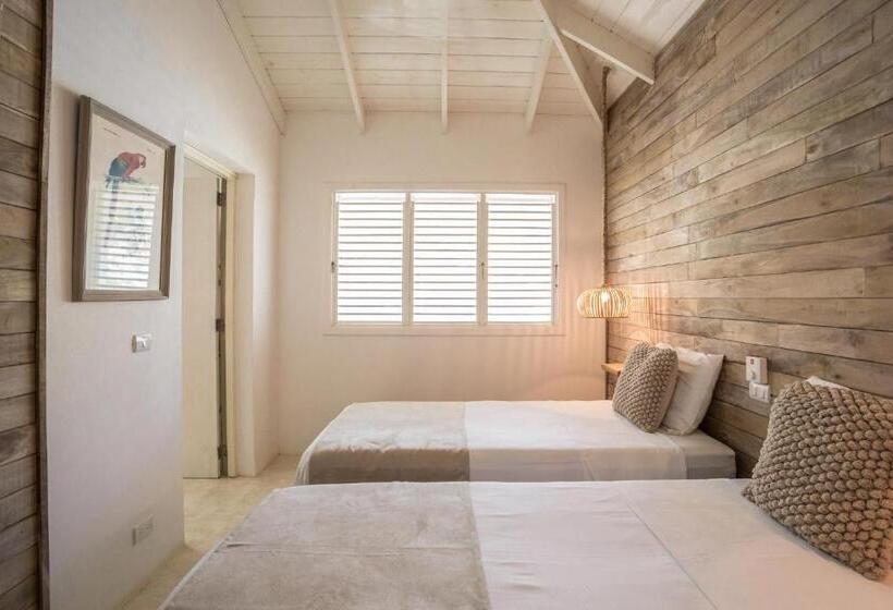 اتاق سوپریور سه تخته, Mahona Boutique