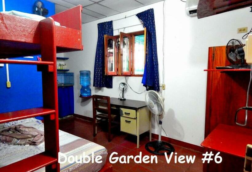 חדר סטנדרט נוף לגינה, Rositas