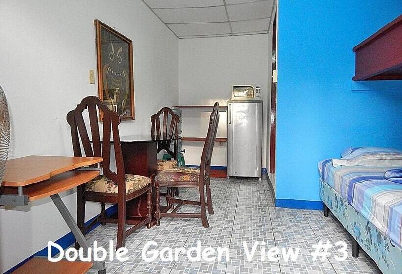 חדר סטנדרט נוף לגינה, Rositas