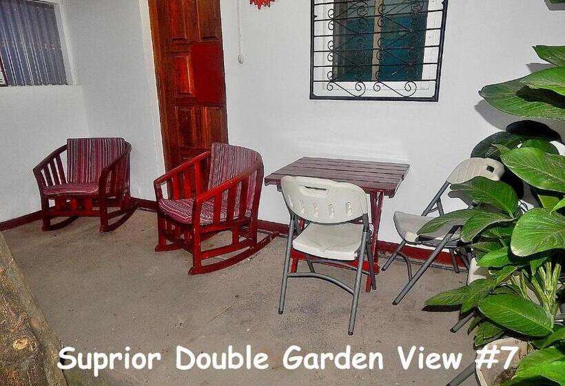 חדר סטודיו סטנדרד, Rositas