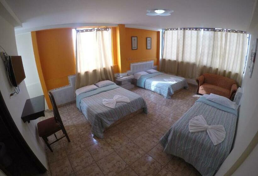 标准三人间, Villa Del Mar