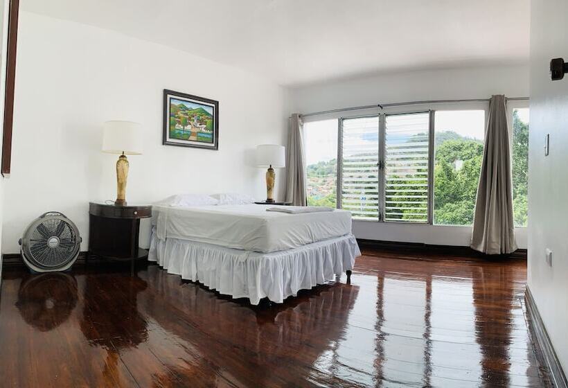 اتاق استاندارد, Palmira Hostel