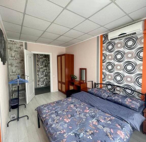 Standard-huone Parveke, Uneed Rooms Sakvoiaj