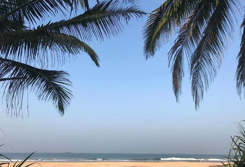 Трежместный Номер Economy, Ananda Villa Bentota