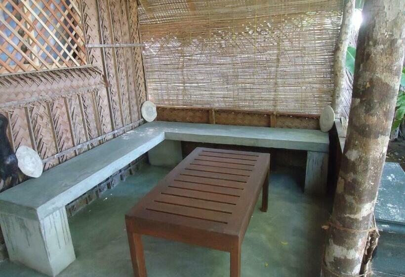 اتاق استاندارد با چشم‌انداز باغ, Werala Beach Resort