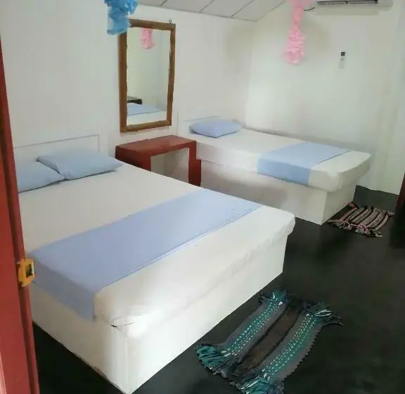 スタンダードトリプルルーム, Werala Beach Resort