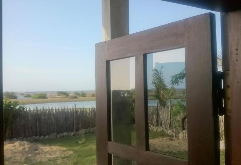 اتاق استاندارد سه تخته با چشم‌انداز, Werala Beach Resort