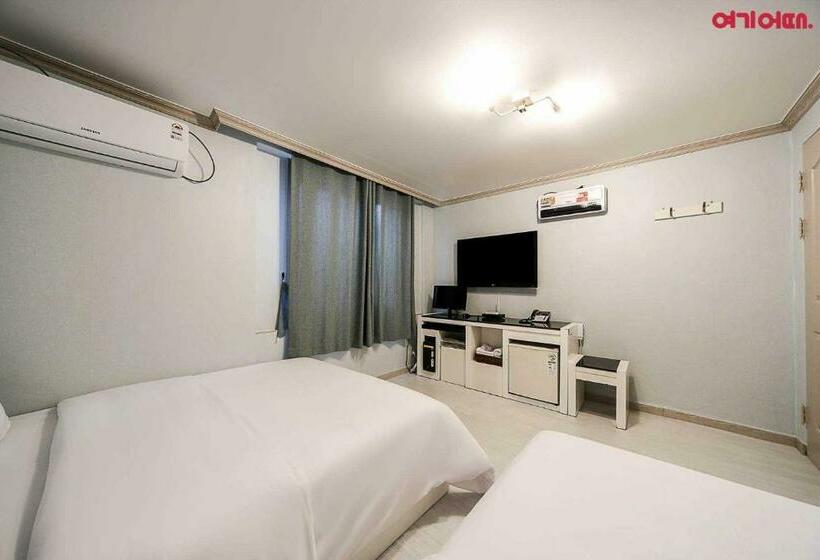 Номер Стандарт, Goodstay Grand Motel Chuncheon
