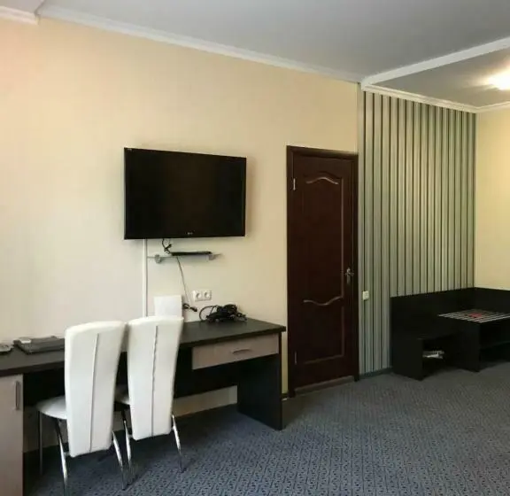 Suite amb Balconada, Aragvi