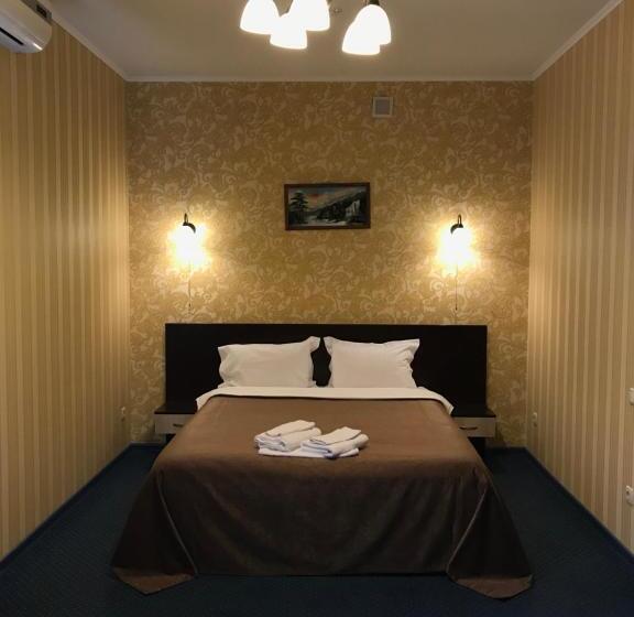 スーペリアールーム, Aragvi