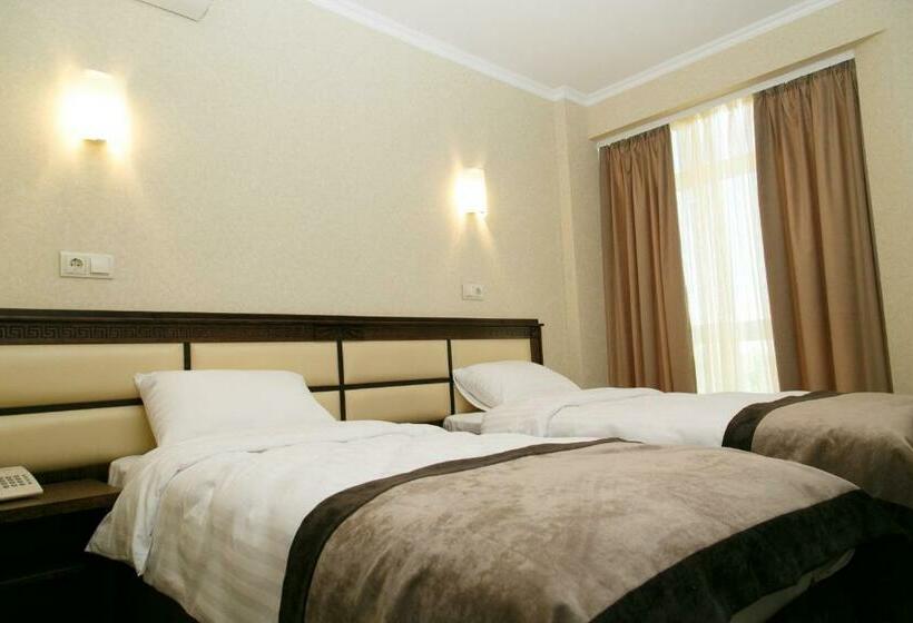 اتاق کلاس بیزنس, Avalon Palace