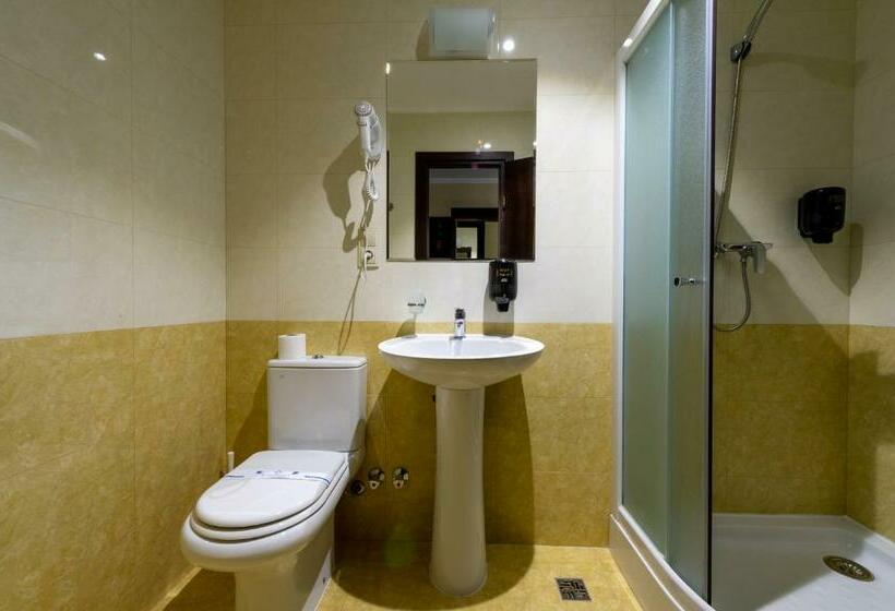 اتاق استاندارد, Avalon Palace