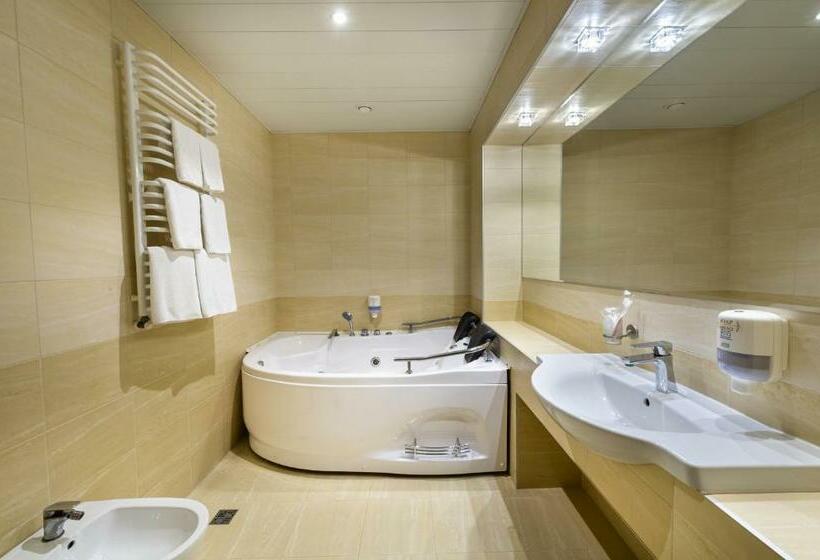 سوییت, Avalon Palace