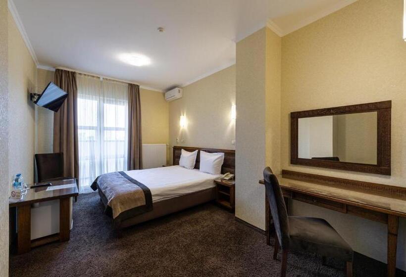 اتاق کلاس بیزنس, Avalon Palace