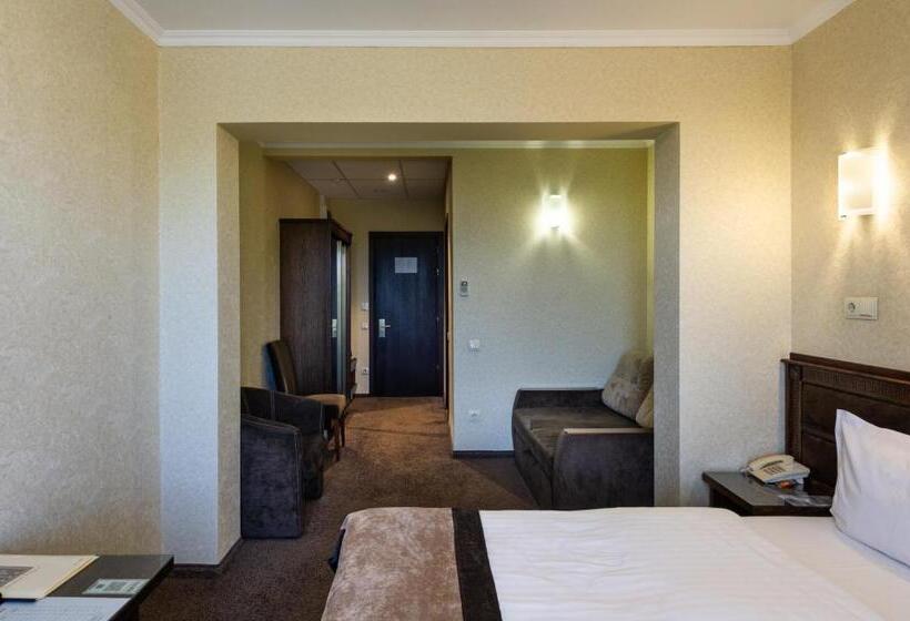 اتاق استاندارد پلاس, Avalon Palace