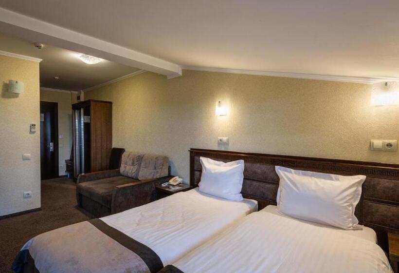 اتاق سوپریور, Avalon Palace