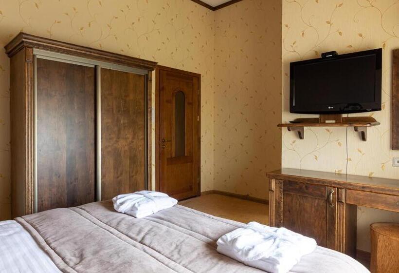 کلبه ییلاقی, Bukovel