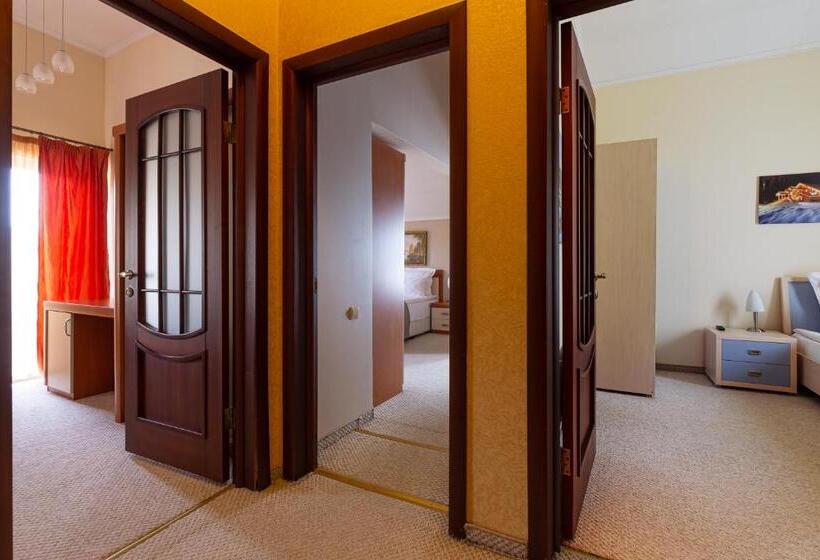 کلبه ییلاقی دلوکس یک خوابه, Bukovel