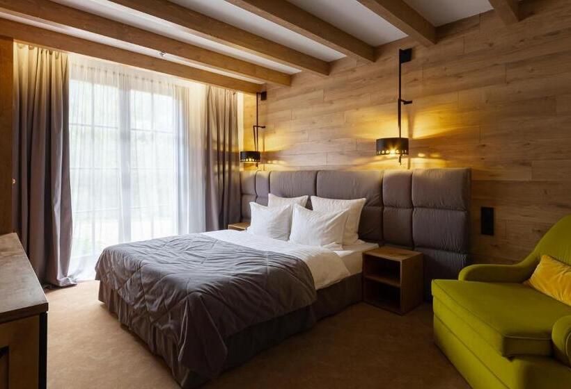 سوییت جونیور, Bukovel