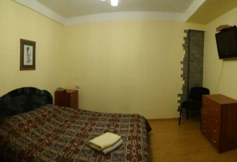 اتاق راحتی, Desna Kut