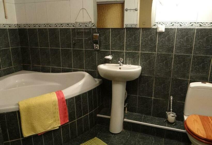 اتاق راحتی, Desna Kut